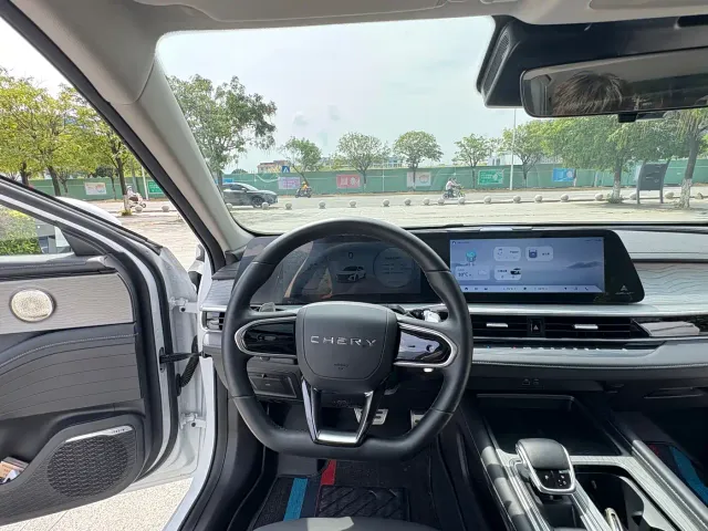Chery Arrizo 8 — Фото автомобиля 11