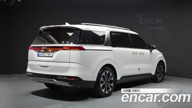 Kia Carnival 4th Gen — Фото автомобиля 2