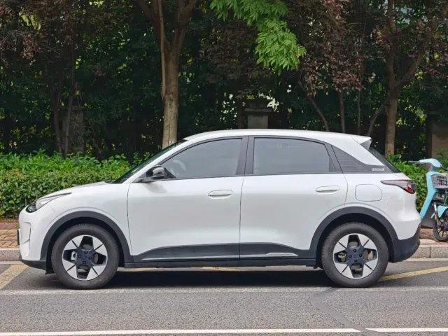 Geely Starry Wish — Фото автомобиля 4