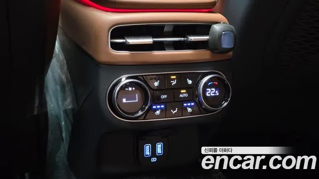 Genesis GV70 — Фото автомобиля 29