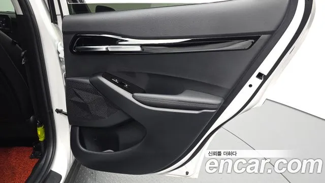 Kia Seltos Новый Seltos Бензин 2.0 2WD — Фото автомобиля 24