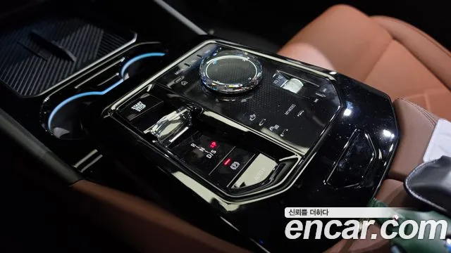BMW 5-Series 5 серия (G60) — Фото автомобиля 9