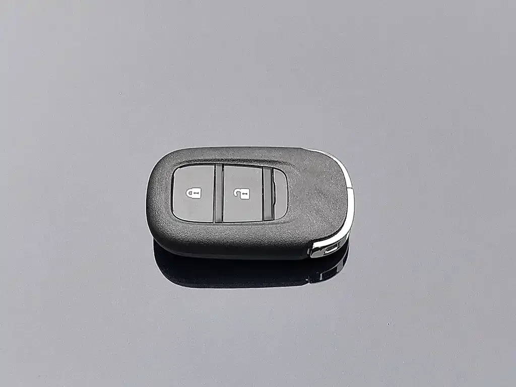 Honda Odyssey 2026 2.0L e:HEV Sharp Delight Edition — Фото автомобиля 19