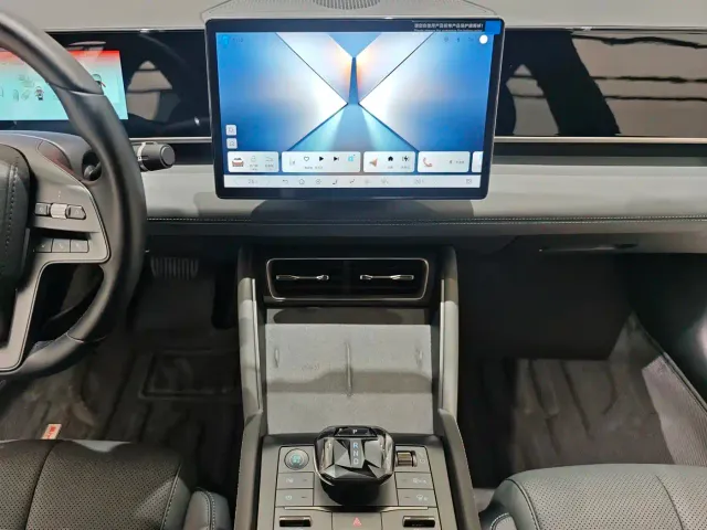 BYD Qin L — Фото автомобиля 7