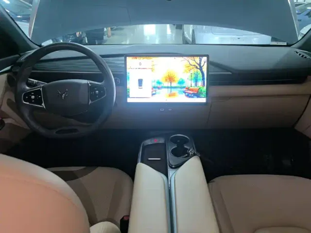 Arcfox Alpha T5 — Фото автомобиля 9