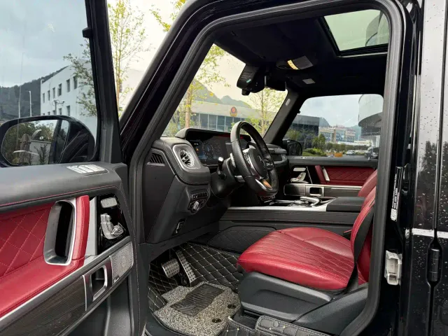 Mercedes-Benz G-Class — Фото автомобиля 12