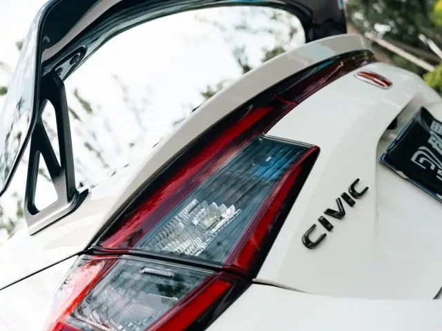 Honda Civic — Фото автомобиля 9