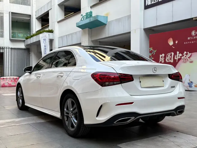 Mercedes-Benz A-Class — Фото автомобиля 14
