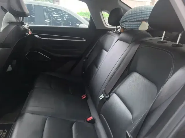 Geely Emgrand — Фото автомобиля 18