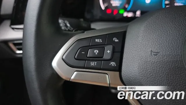 Volkswagen Golf Golf 8 поколение 2.0 TDI Prestige — Фото автомобиля 26