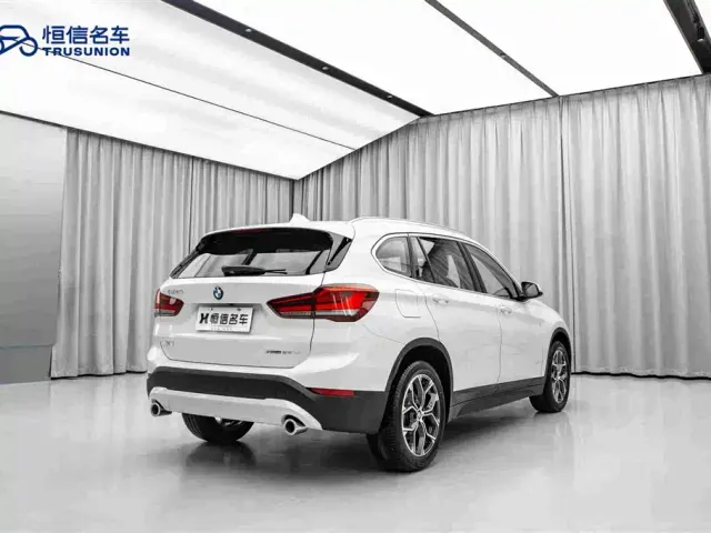 BMW X1 — Фото автомобиля 5