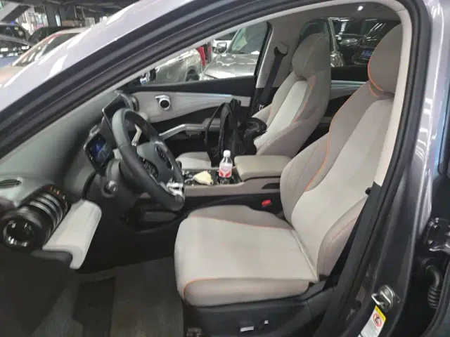 BYD Yuan PLUS — Фото автомобиля 14