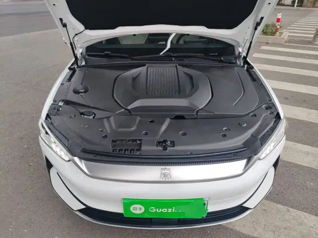 BYD Qin PLUS — Фото автомобиля 19