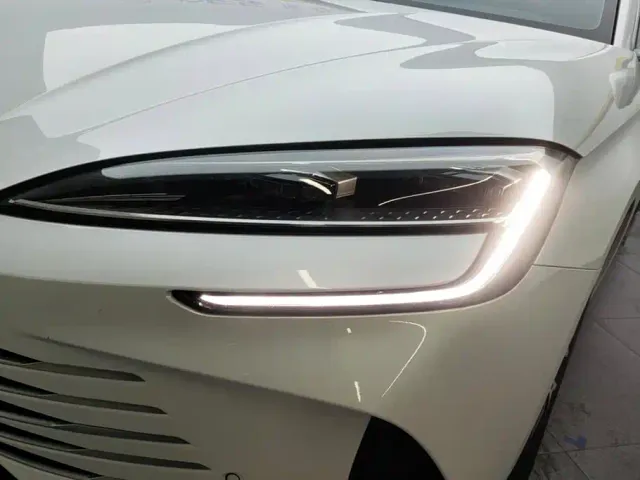 BYD Seal — Фото автомобиля 5