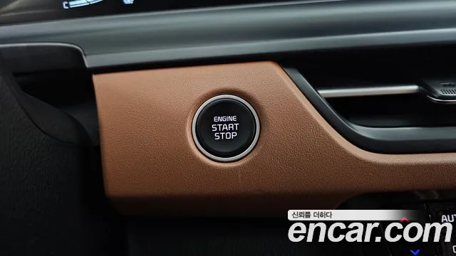 Kia Seltos Бензин 1.6 турбо 2WD — Фото автомобиля 16