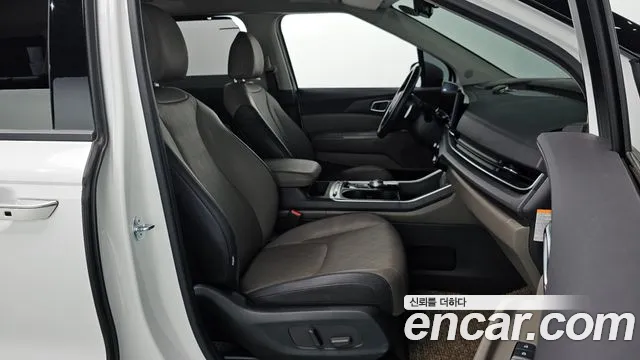 Kia Carnival 4th Gen — Фото автомобиля 17
