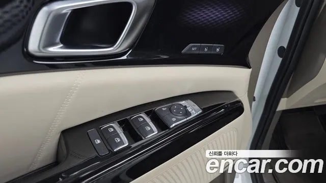 Kia Canival Carnival 4 поколение Бензин 7 мест Hi-Limousine — Фото автомобиля 16