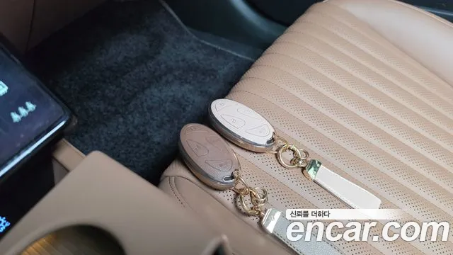 Hyundai Grandeur GN7 — Фото автомобиля 21