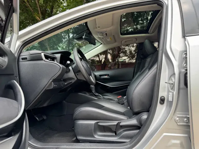 Toyota Corolla 2021 Hybrid 1.8L E-CVT Elite Edition — Фото автомобиля 9