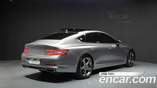 Genesis G80 RG3 — Фото автомобиля 2