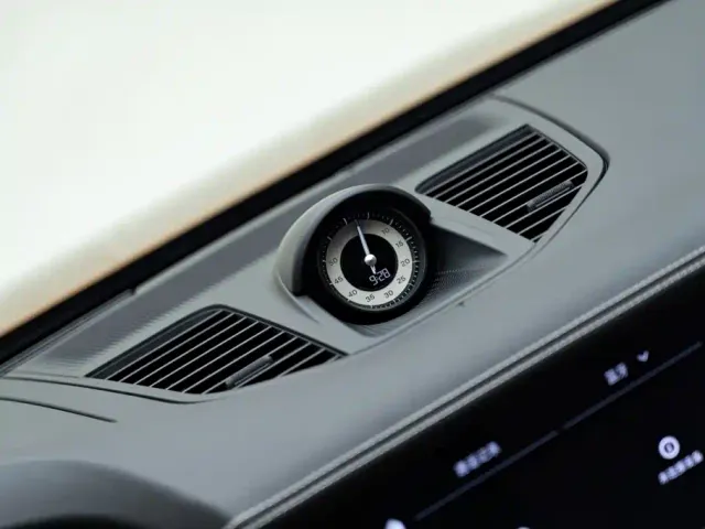 Porsche Panamera — Фото автомобиля 22