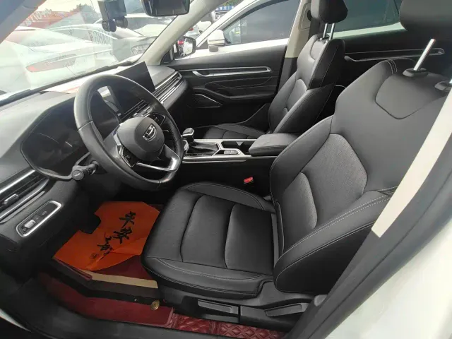 Geely Emgrand — Фото автомобиля 4