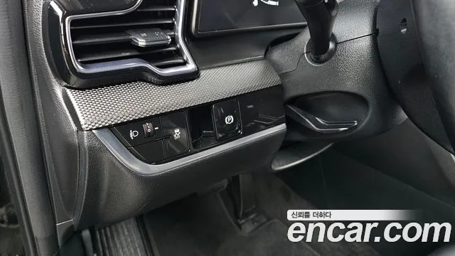 Kia Sportage Sportage 5-е поколение Дизель 2.0 2WD — Фото автомобиля 14