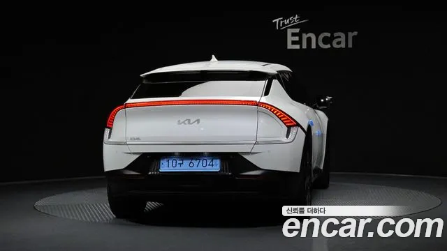 Kia EV6 — Фото автомобиля 4