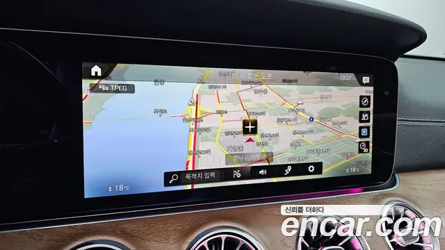 Mercedes-Benz E-Class — Фото автомобиля 16