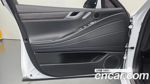 Genesis G80 RG3 — Фото автомобиля 24