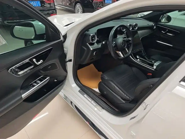 Mercedes-Benz C-Class — Фото автомобиля 15