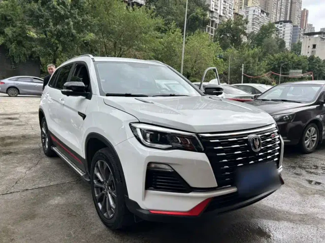 Changan CS75 — Фото автомобиля 7
