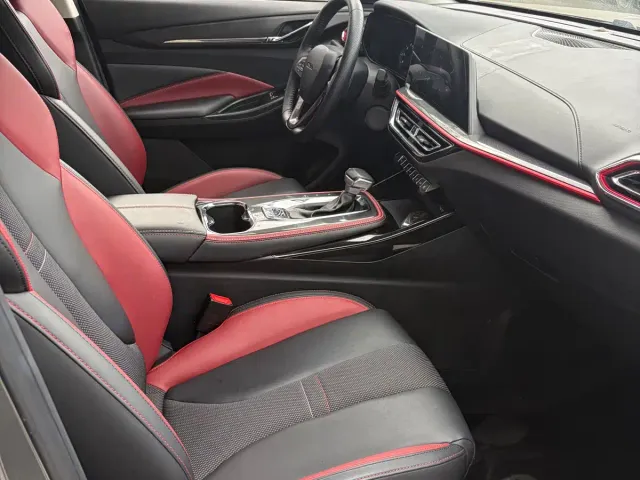 Changan Oushang X5 — Фото автомобиля 10