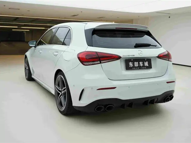 Mercedes-Benz Mercedes-Benz A-Class AMG (Import) 2020 AMG A 45 4MATIC+ — Фото автомобиля 4