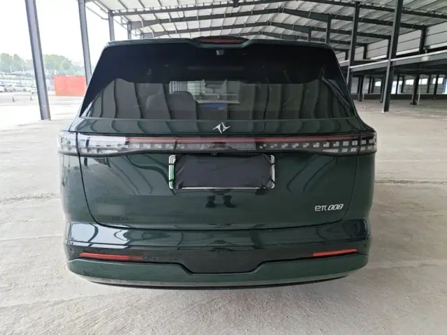 Dongfeng eπ 008 — Фото автомобиля 5