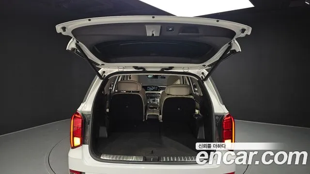 Hyundai Palisade Palisade Бензин 3.8 2WD — Фото автомобиля 15