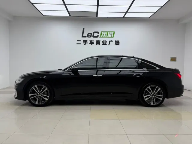 Audi A6L — Фото автомобиля 4