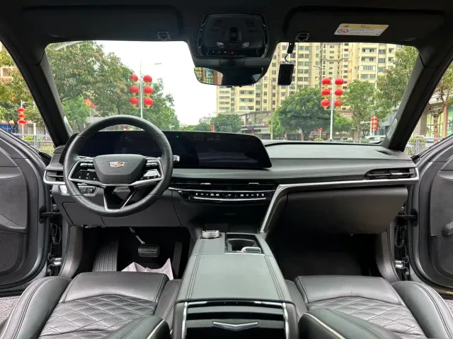 Cadillac CT6 — Фото автомобиля 15
