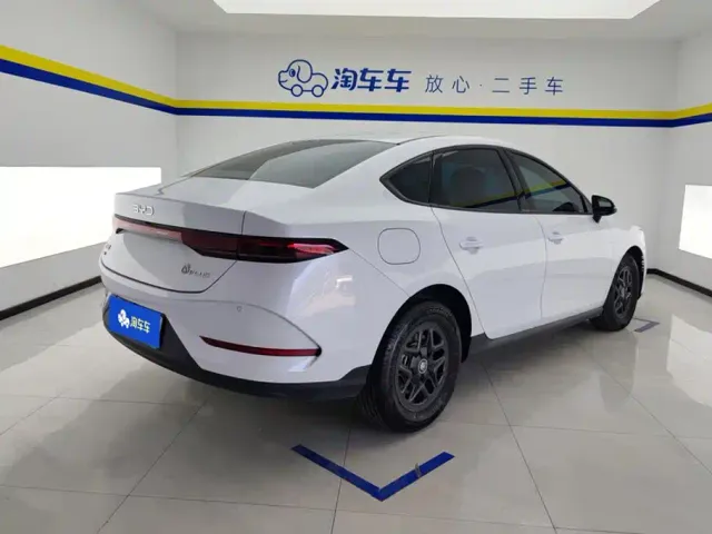 BYD Qin PLUS — Фото автомобиля 3