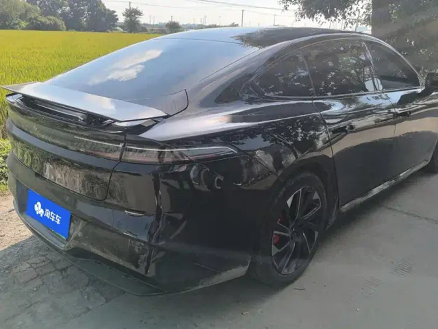 Dongfeng eπ 007 — Фото автомобиля 3