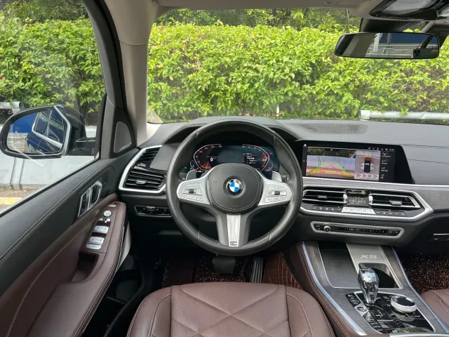BMW X5 — Фото автомобиля 7