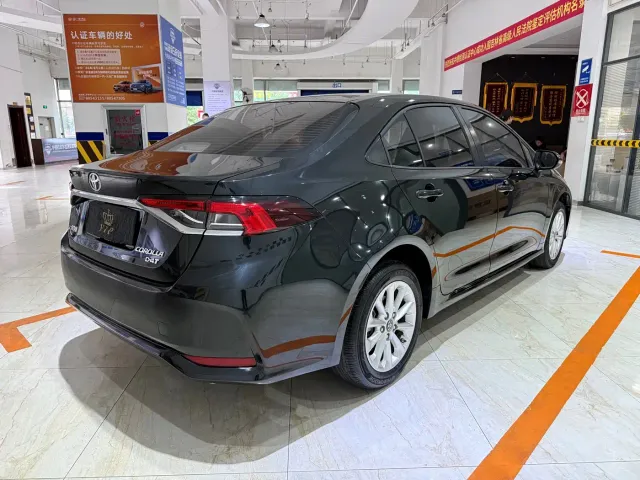 Toyota Corolla — Фото автомобиля 4