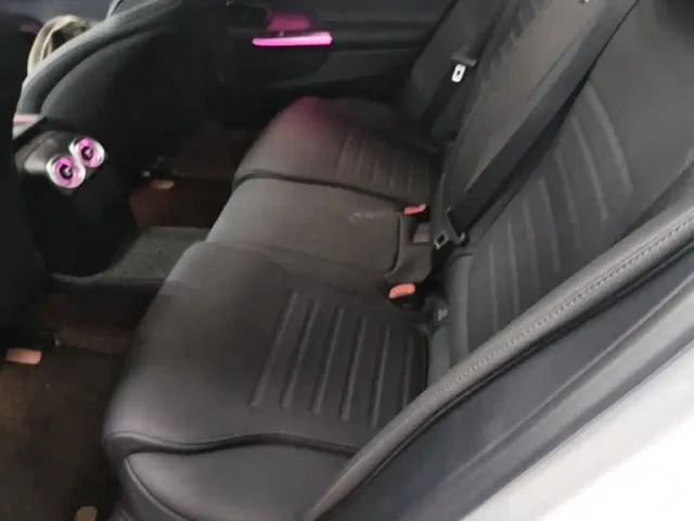 Mercedes-Benz C-Class — Фото автомобиля 16