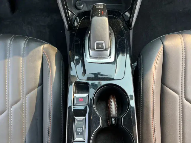 Peugeot 2008 — Фото автомобиля 15