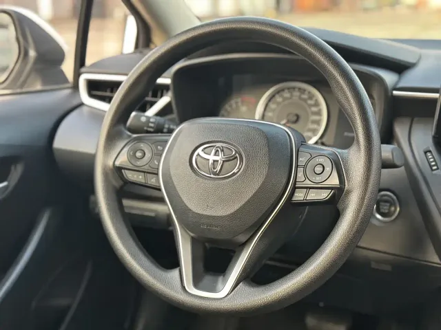 Toyota Corolla — Фото автомобиля 16