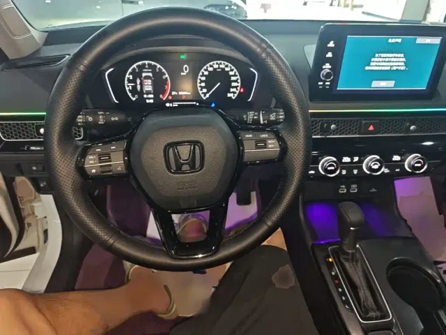 Honda Civic — Фото автомобиля 10
