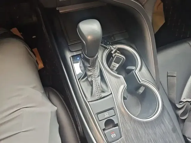 Toyota Camry — Фото автомобиля 13