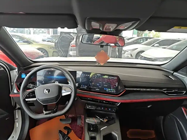 Changan X5 Plus — Фото автомобиля 5