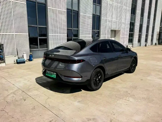 BYD Qin PLUS — Фото автомобиля 7