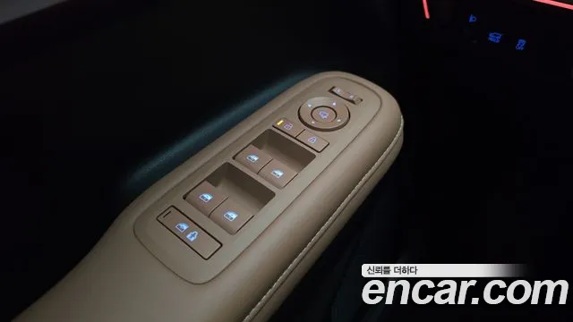 Hyundai Santafe — Фото автомобиля 28